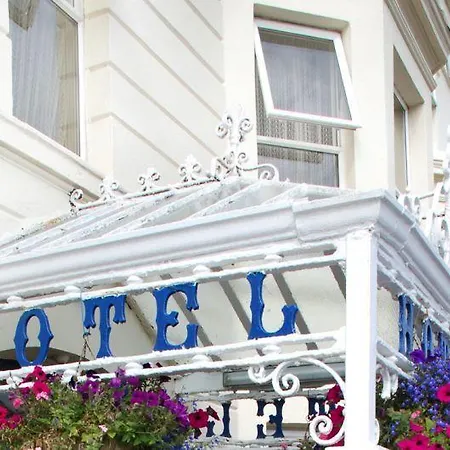 Hotel Foyles Clifden