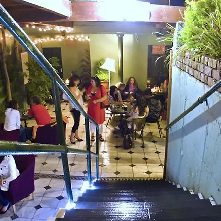 Foyles 3* 클리프덴