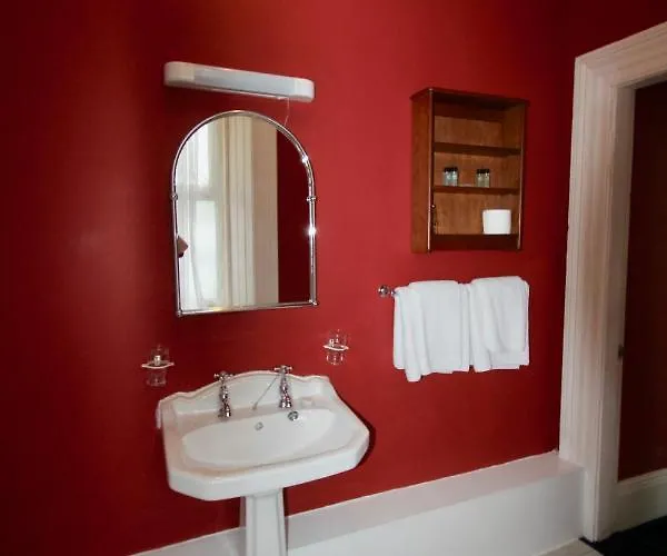 Hotel Foyles Clifden